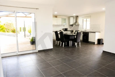 Moradia T2 para Venda em Santana