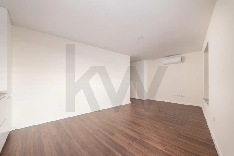 Apartamento T2 para Venda em Buarcos Foto 5