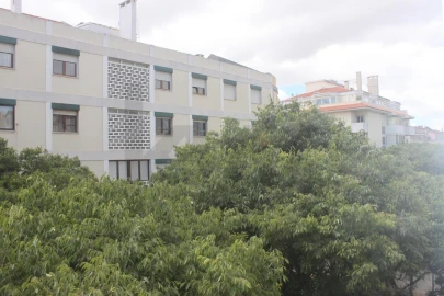 Apartamento T1 para Venda em Campo de Ourique
