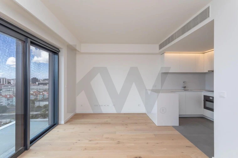 Apartamento T1 para Venda em Avenidas Novas Foto 2