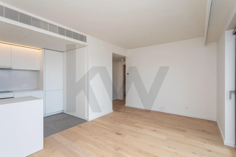 Apartamento T1 para Venda em Avenidas Novas Foto 6