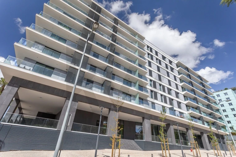 Apartamento T1 para Venda em Avenidas Novas Foto 43