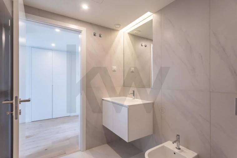 Apartamento T1 para Venda em Avenidas Novas Foto 23