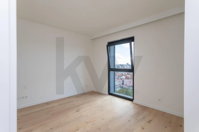 Apartamento T1 para Venda em Avenidas Novas Foto 26