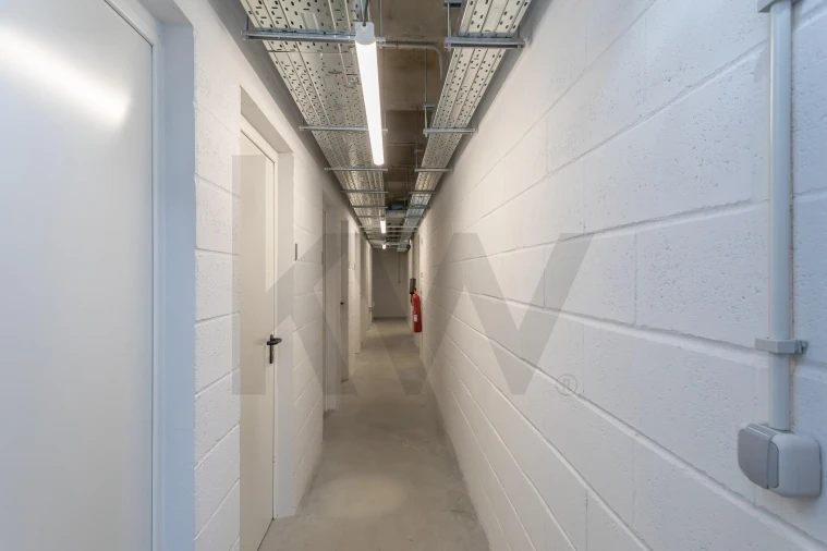 Apartamento T1 para Venda em Avenidas Novas Foto 37