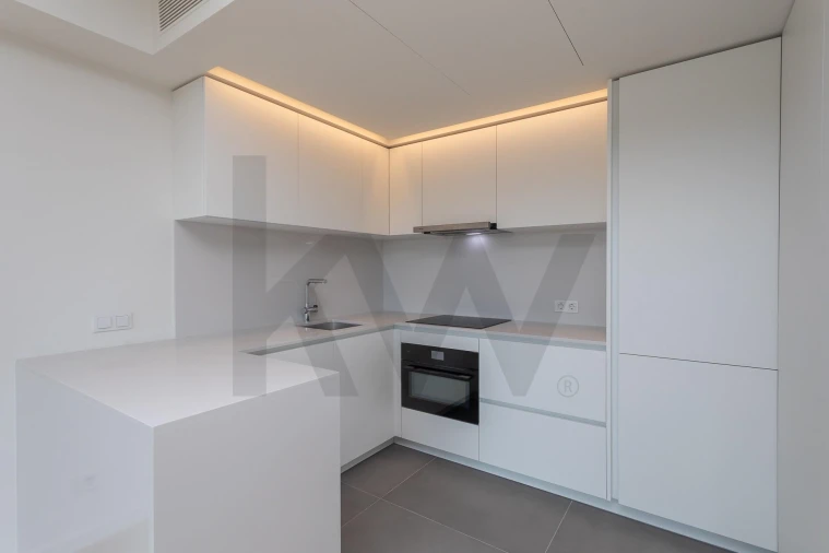Apartamento T1 para Venda em Avenidas Novas Foto 9