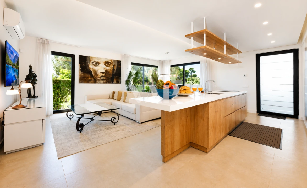 Apartamento T3 para Venda em Quarteira Foto 3