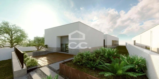 Moradia T3 para Venda em Vila Nova de Famalicão e Calendário