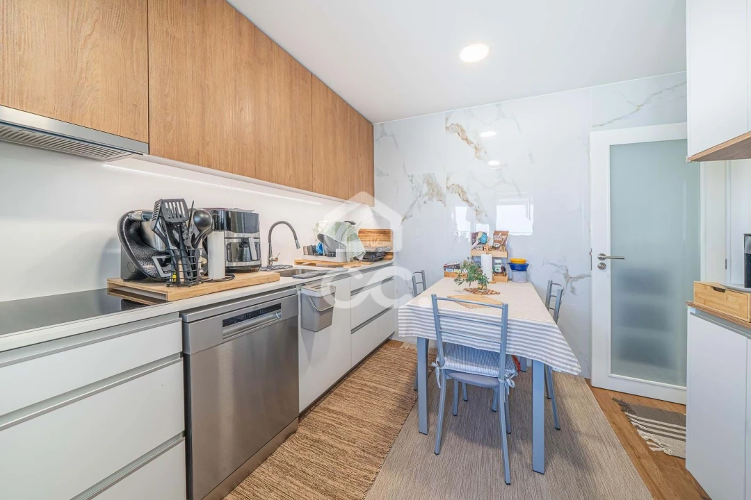 Apartamento T2 para Venda em Ermesinde Foto 5