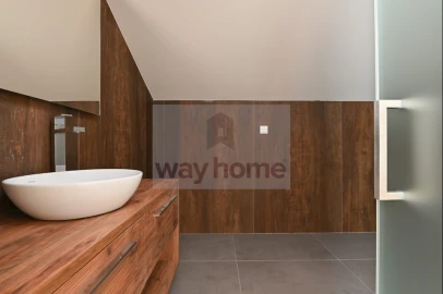 Apartamento T3 para Venda em Carcavelos e Parede