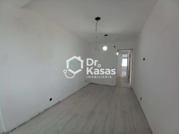 Apartamento T4 para Venda em Laranjeiro e Feijó
