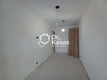 Apartamento T4 para Venda em Laranjeiro e Feijó