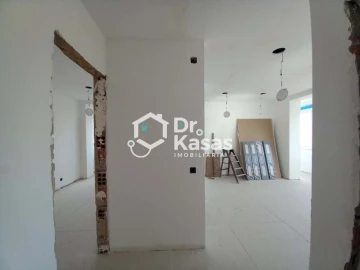 Apartamento T4 para Venda em Laranjeiro e Feijó