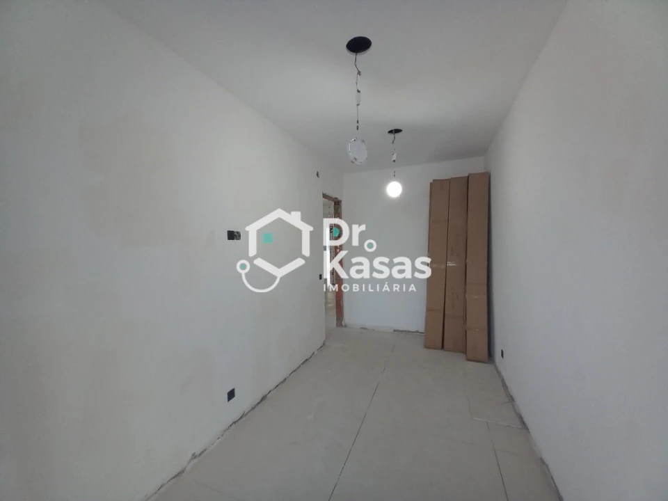 Apartamento T4 para Venda em Laranjeiro e Feijó Foto 20