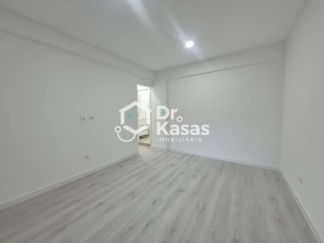Apartamento T2 para Venda em Almada, Cova da Piedade, Pragal e Cacilhas