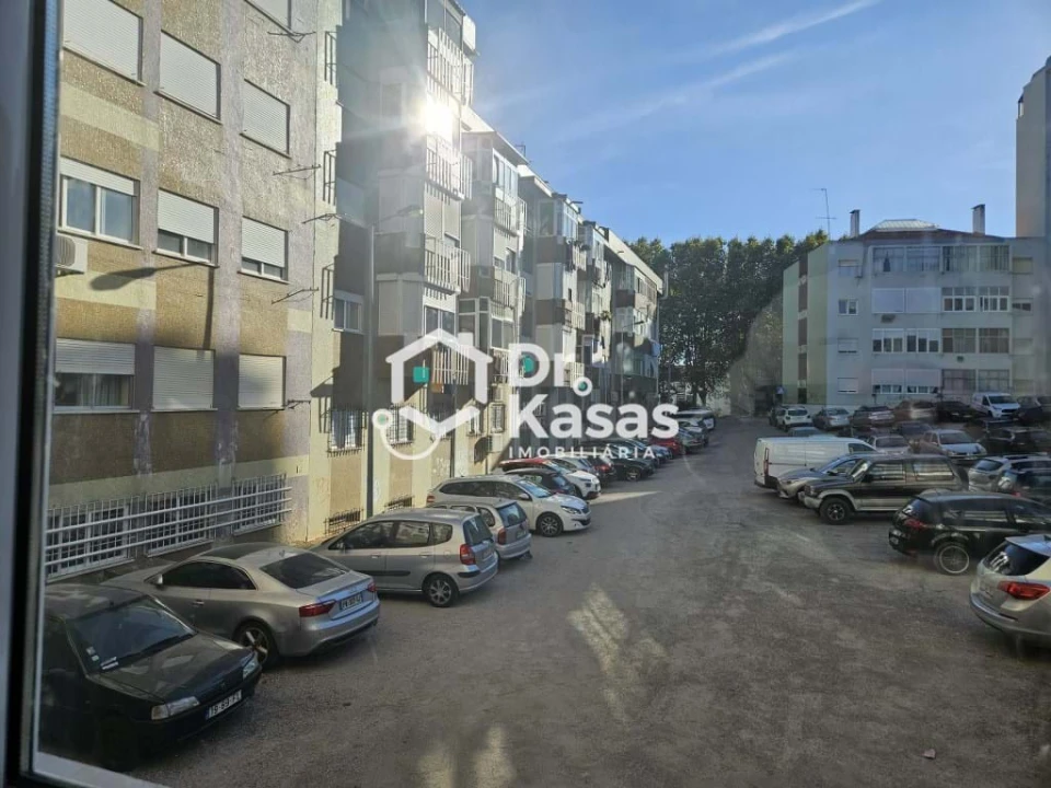 Apartamento T2 para Venda em Almada, Cova da Piedade, Pragal e Cacilhas Foto 17