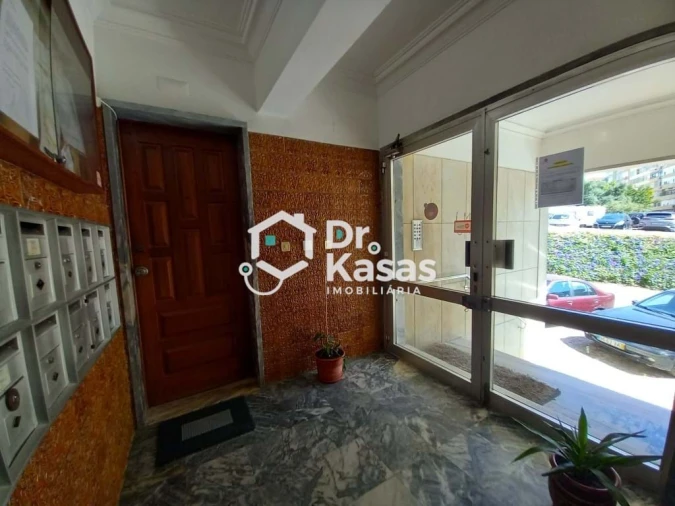 Apartamento T2 para Venda em Almada, Cova da Piedade, Pragal e Cacilhas Foto 14