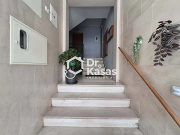 Apartamento T2 para Venda em Laranjeiro e Feijó