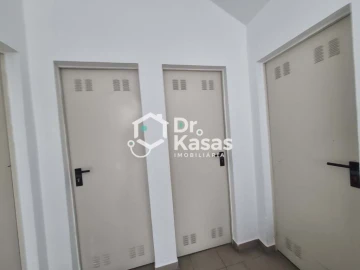 Apartamento T2 para Venda em Laranjeiro e Feijó