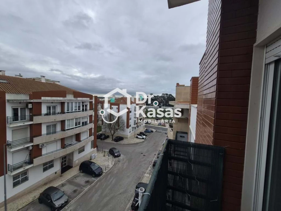 Apartamento T2 para Venda em Laranjeiro e Feijó Foto 27