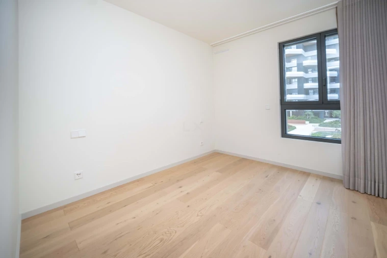 Apartamento T2 para Venda em Parque das Nações Foto 10