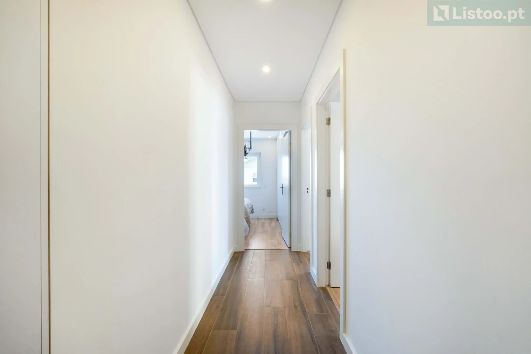 Apartamento T3 para Venda em Canidelo Foto 11