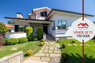 Moradia T5 para Venda em Gondomar (São Cosme), Valbom e Jovim