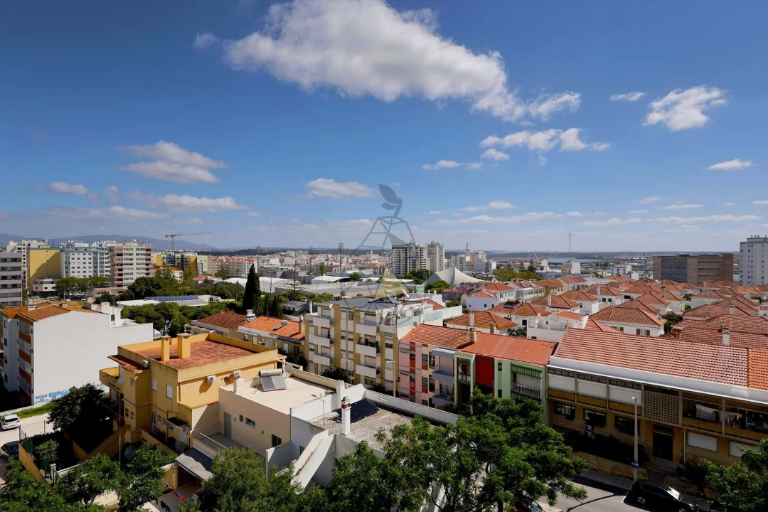 Apartamento T1 para Venda em Portimão Foto 14