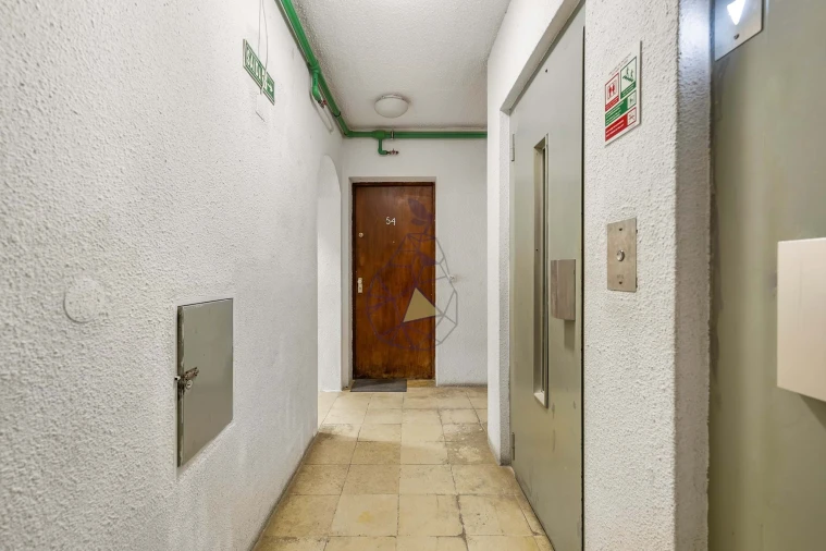 Apartamento T1 para Venda em Portimão Foto 33