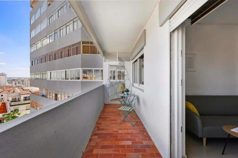 Apartamento T1 para Venda em Portimão Foto 13