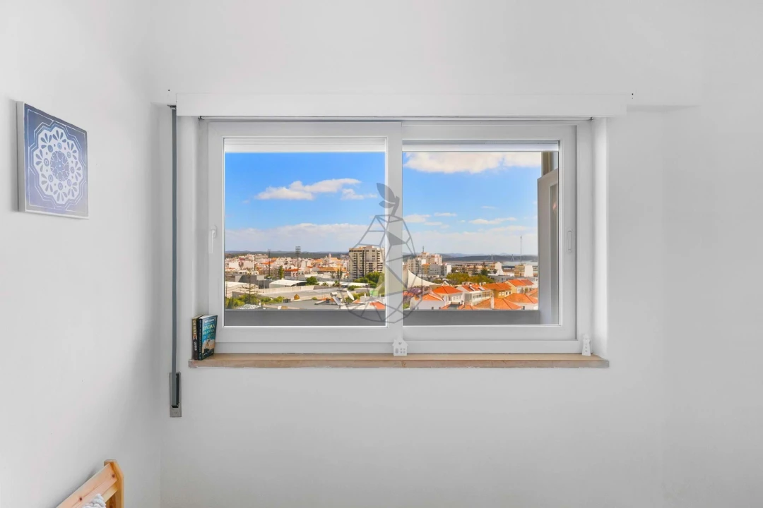Apartamento T1 para Venda em Portimão Foto 19