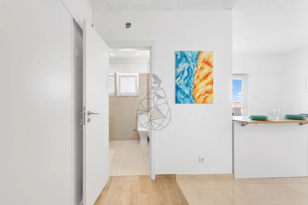 Apartamento T1 para Venda em Portimão Foto 4