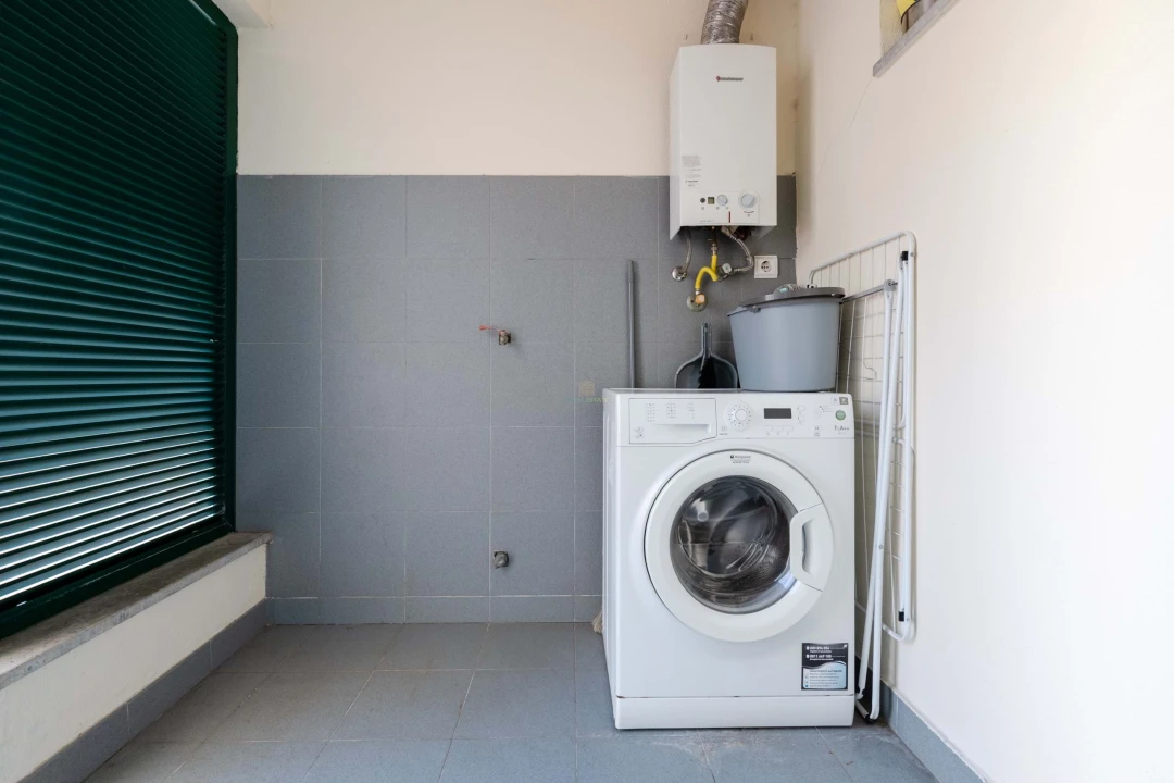 Apartamento T1 para Venda em Funchal (São Pedro) Foto 16