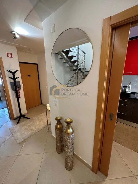 Moradia T5 para Venda em Quarteira