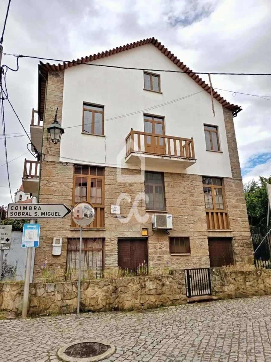 Moradia T5 para Venda em Covilhã e Canhoso Foto 17