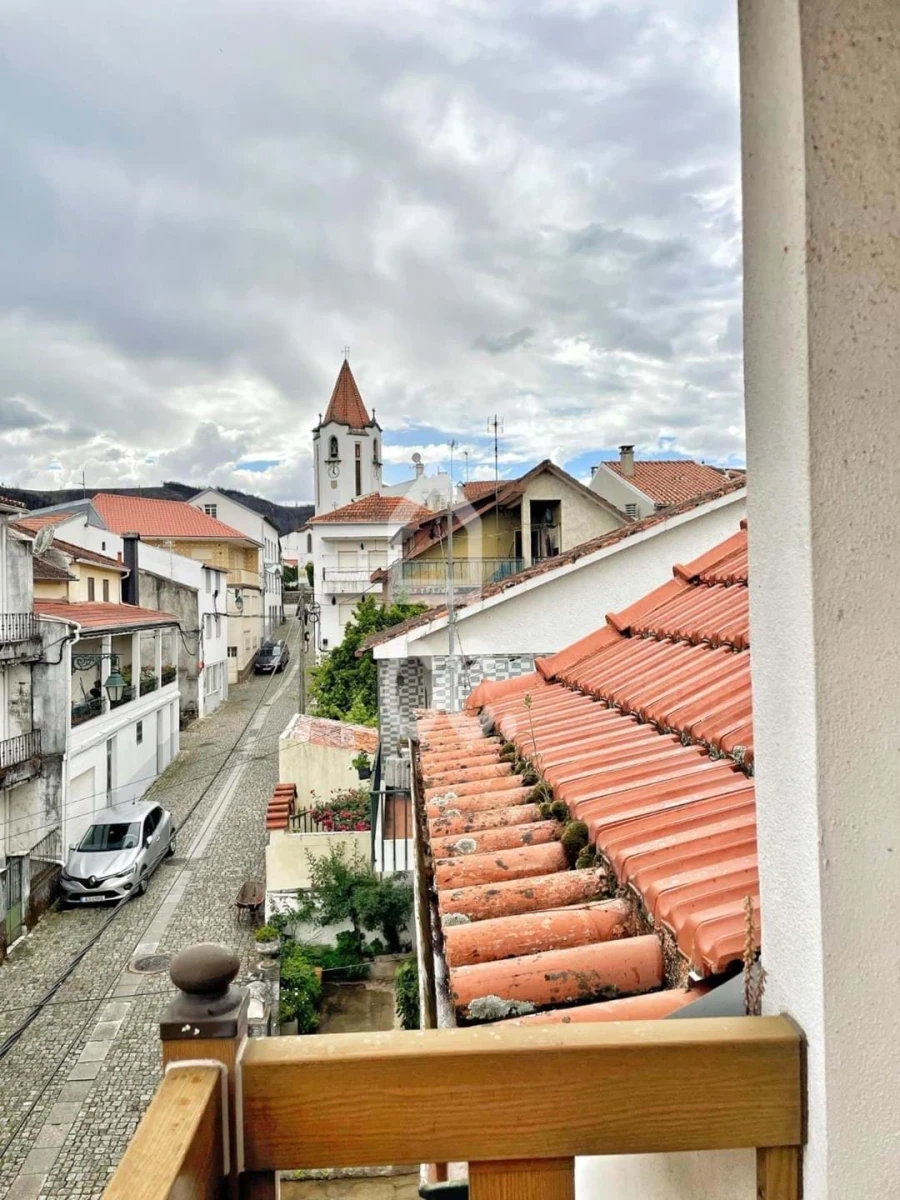 Moradia T5 para Venda em Covilhã e Canhoso Foto 23