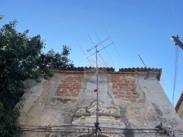 Moradia T4 para Venda em Marvila, Ribeira Santarém, São Salvador, São Nicolau