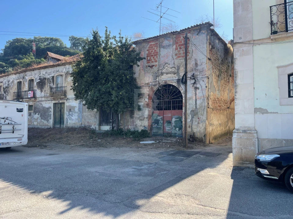 Moradia T4 para Venda em Marvila, Ribeira Santarém, São Salvador, São Nicolau Foto 2