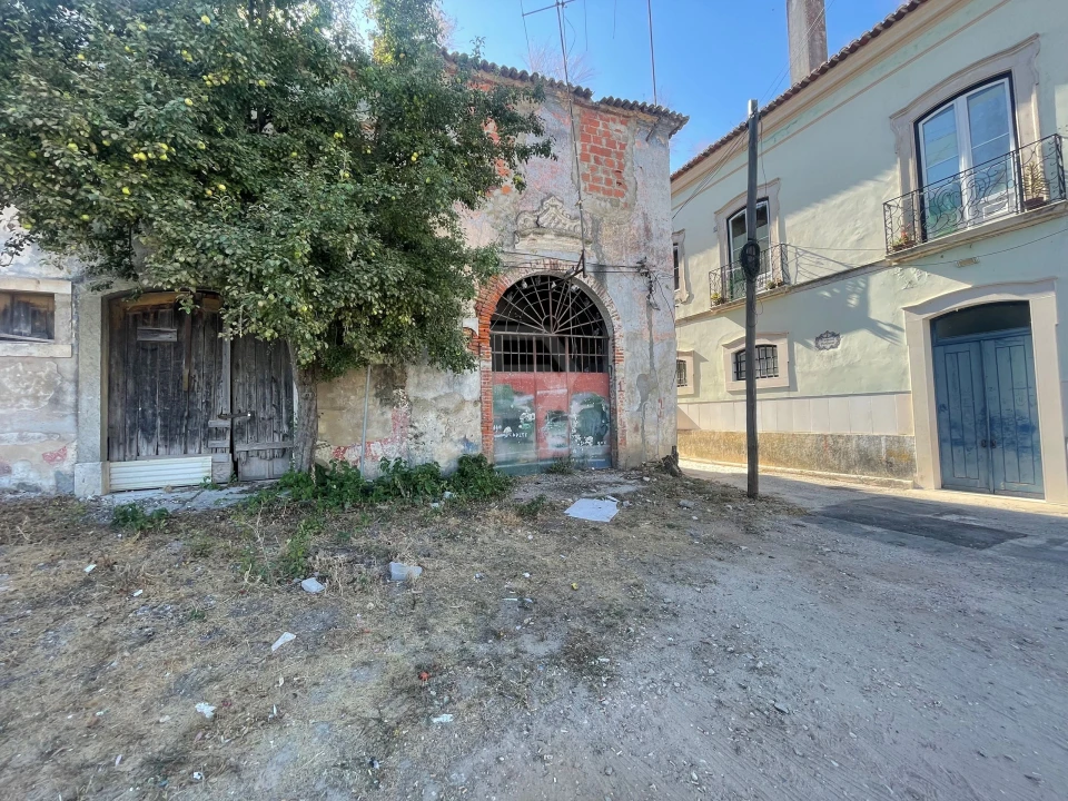 Moradia T4 para Venda em Marvila, Ribeira Santarém, São Salvador, São Nicolau Foto 12