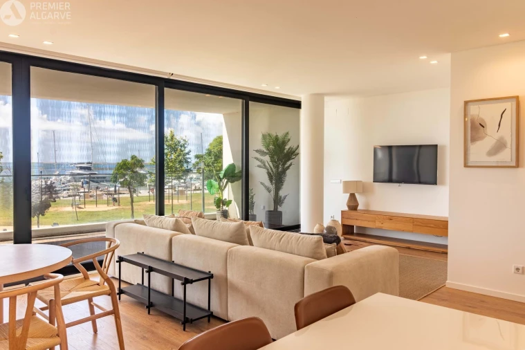 Apartamento T2 para Venda em Olhão Foto 7