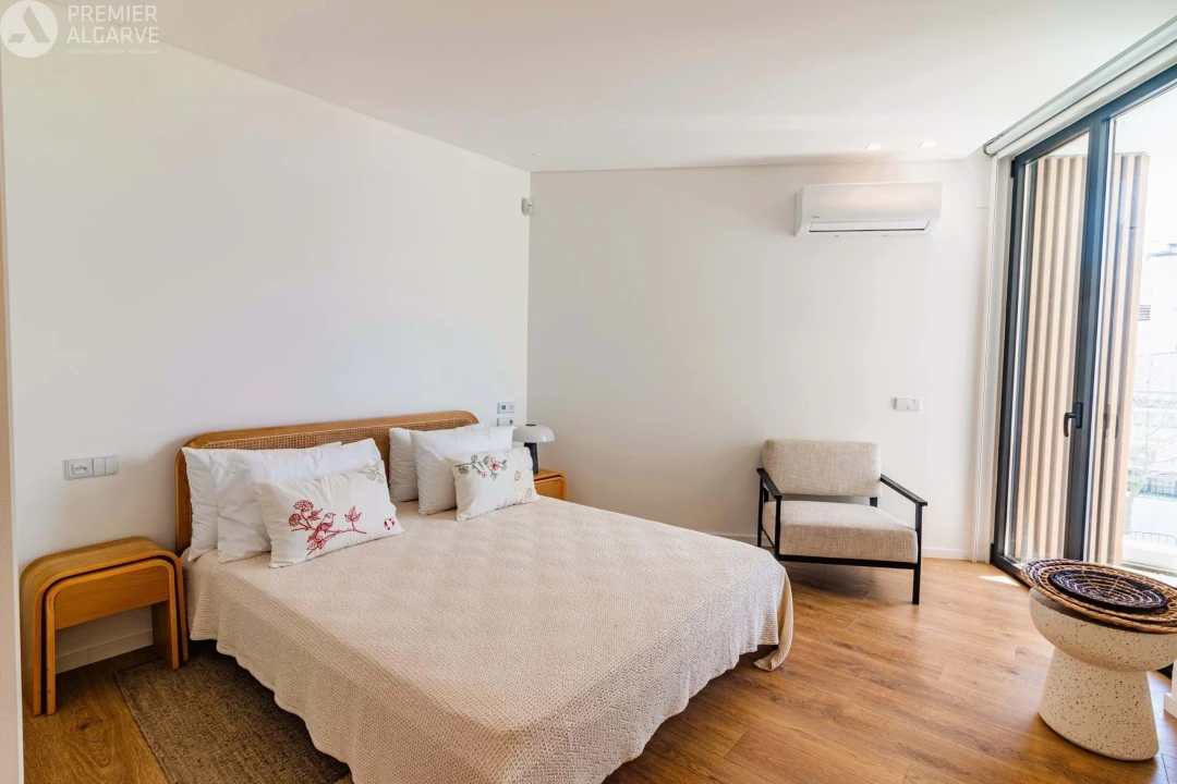 Apartamento T2 para Venda em Olhão Foto 22
