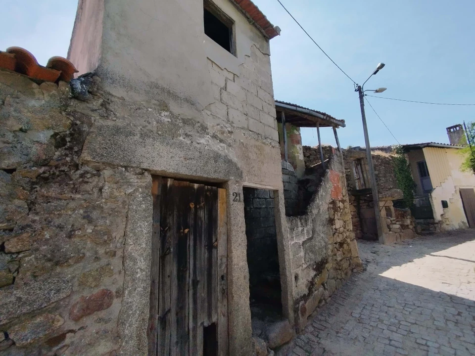 Terreno para Venda em Vilas Boas e Vilarinho das Azenhas Foto 4