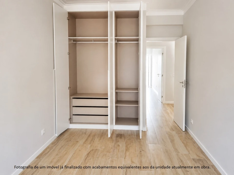 Apartamento T2 para Venda em Águas Livres Foto 18