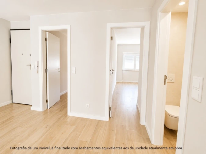 Apartamento T2 para Venda em Águas Livres Foto 7