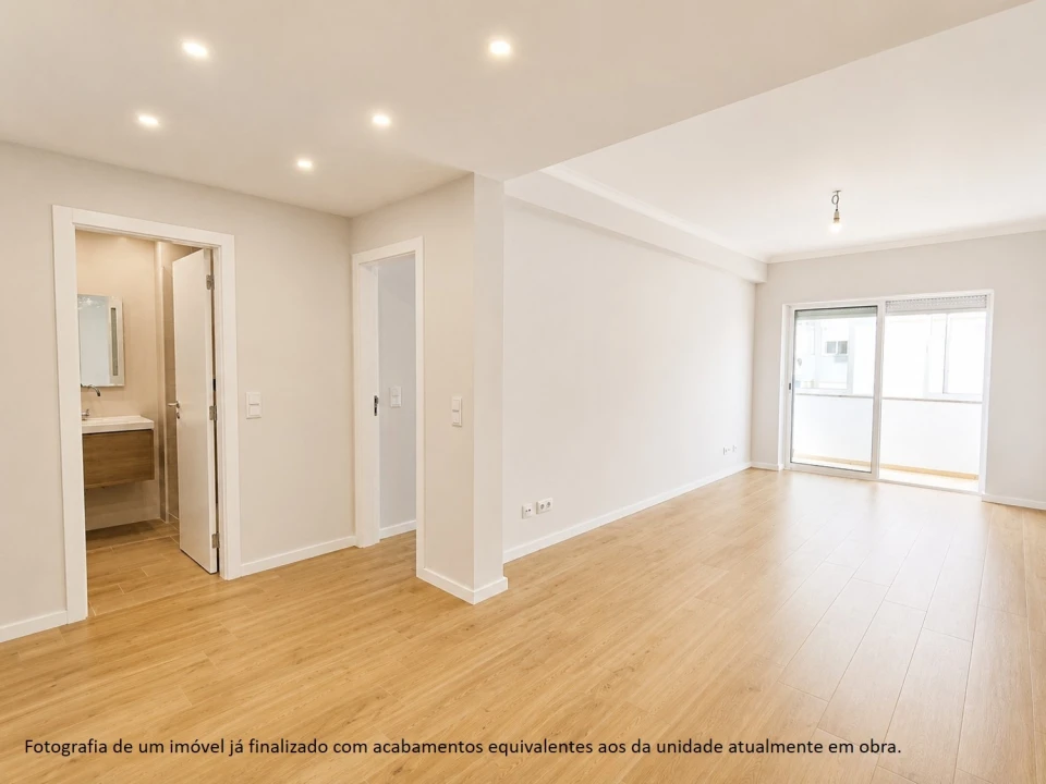 Apartamento T2 para Venda em Águas Livres Foto 1