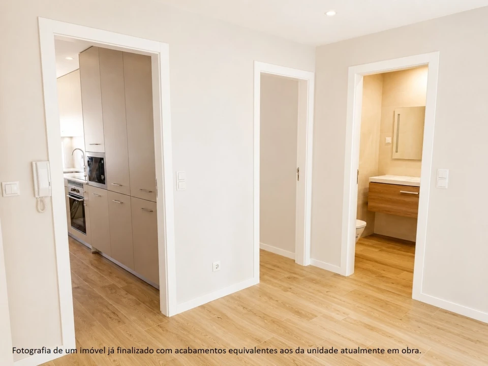 Apartamento T2 para Venda em Águas Livres Foto 9