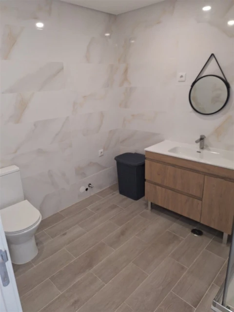 Apartamento T1 para Venda em Queluz e Belas