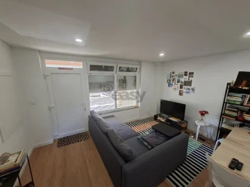 Apartamento T1 para Venda em Queluz e Belas