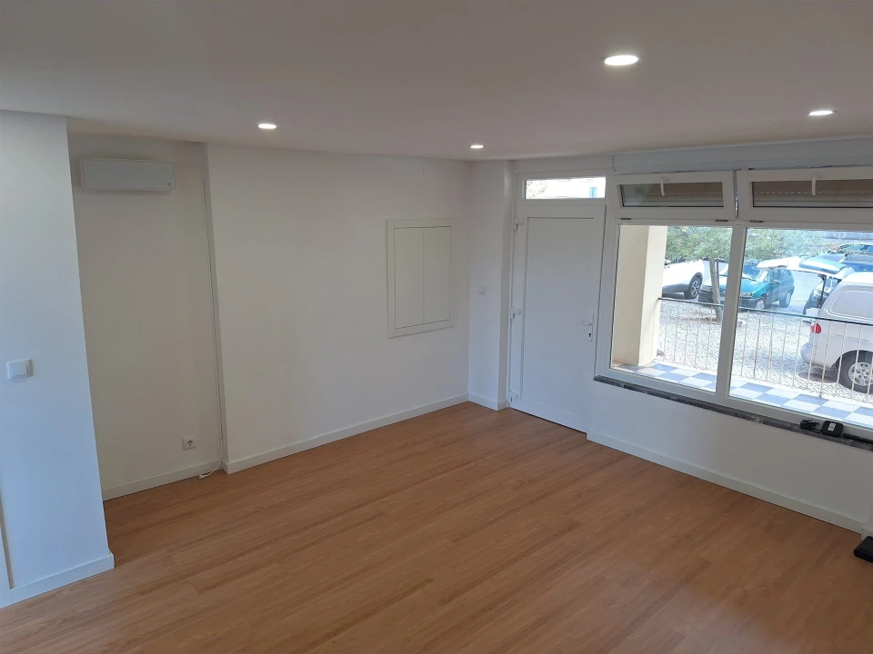 Apartamento T1 para Venda em Queluz e Belas Foto 8
