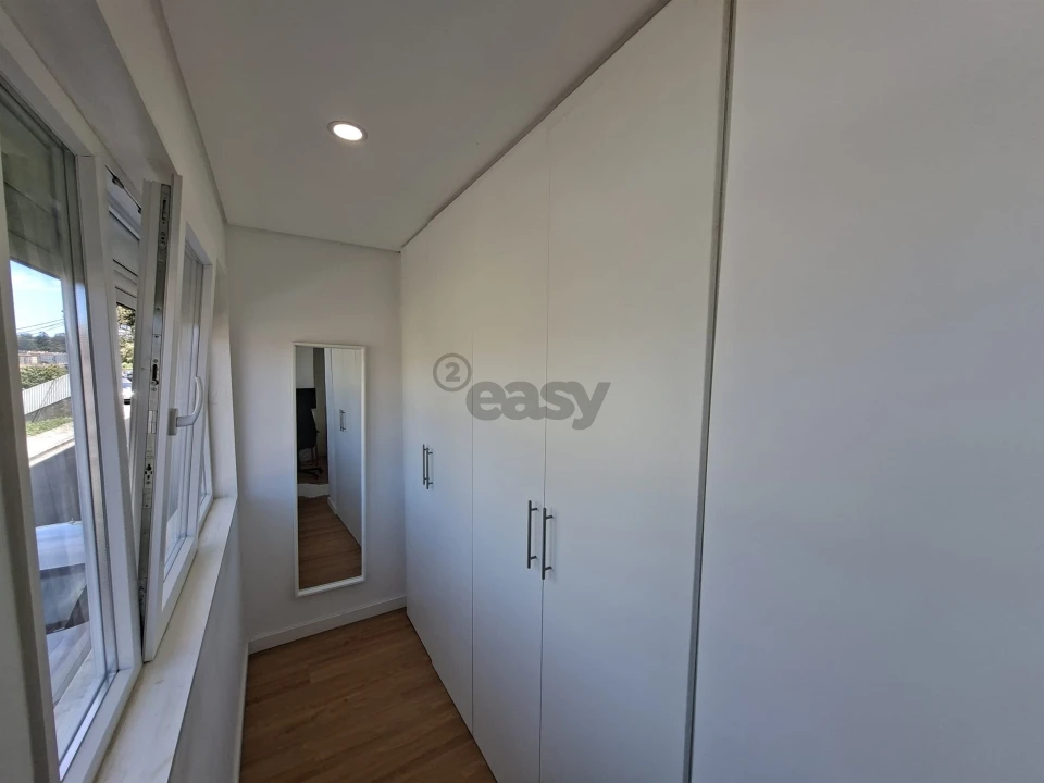 Apartamento T1 para Venda em Queluz e Belas Foto 13